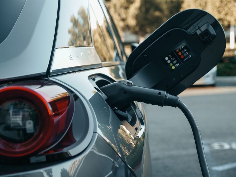 Comoda colonnina ricarica auto elettriche Agriturismo Ai Prati Perugia